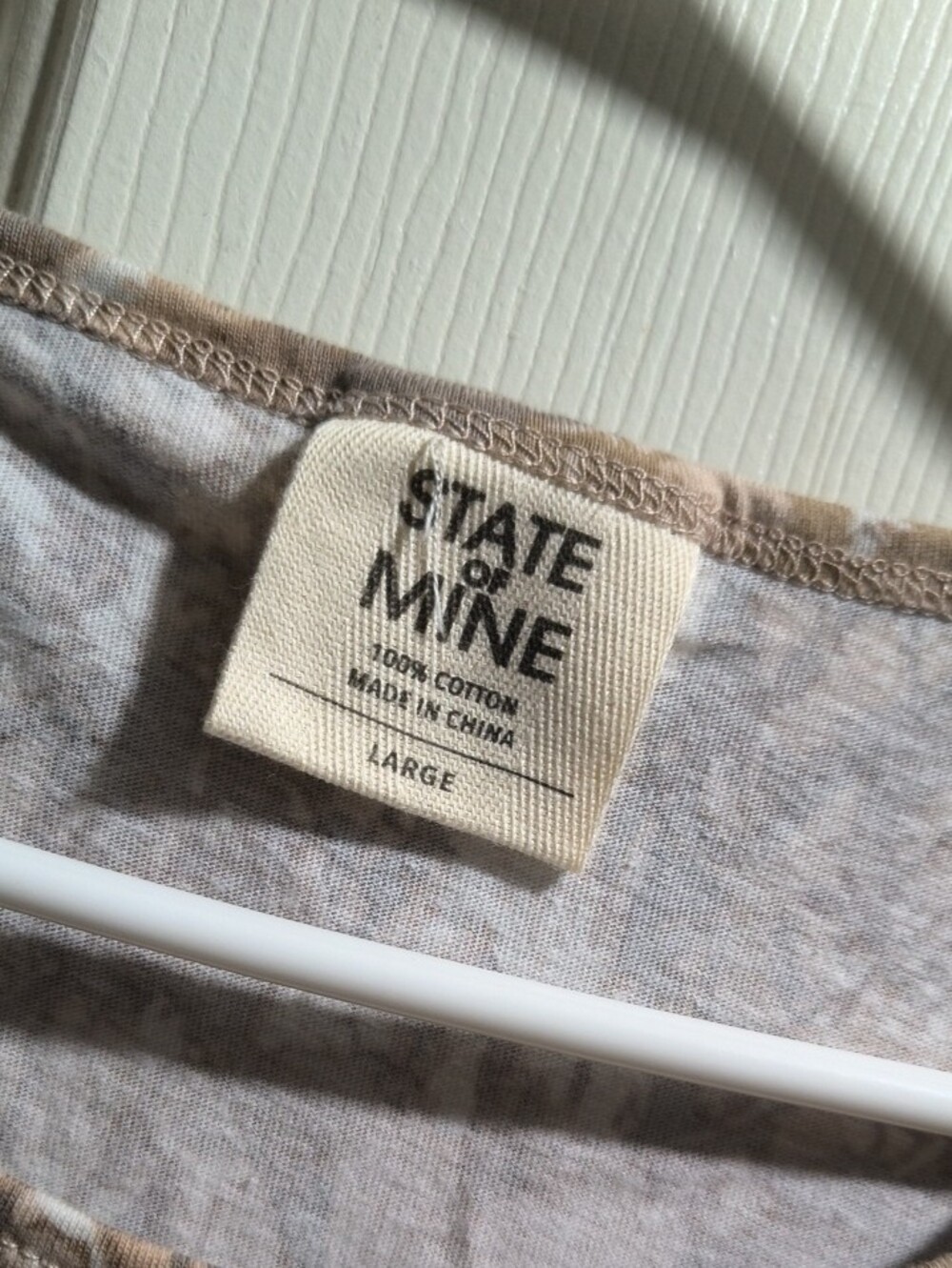 State of Mind Beige and Light Gray Scoop Neck Top - Picture 2 of 3